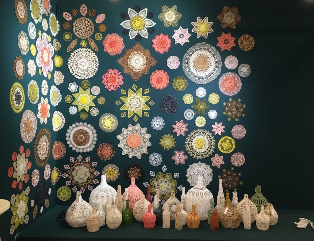 exposition-art-textile-salon-aiguille-en-fete-composition-dentelle-couleur-maillo-design-parc-des-expositions-porte-de-versaille-Paris