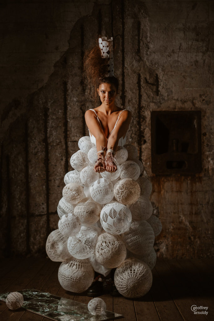 inspiration-mariage-ballon-dentelle-maillo-design-Geoffrey-Arnoldy-photographe-base-sous-maine-saint-nazaire
