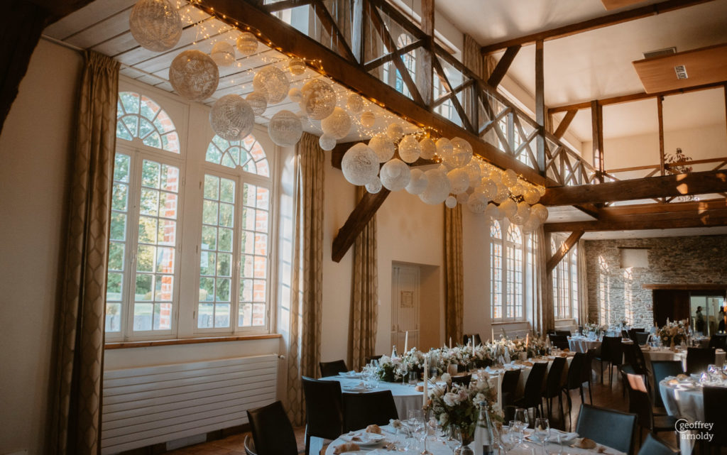 Décoration de salle de mariage maillO design au Manoir de la Jahotiere à Abbaretz en pays de la Loire