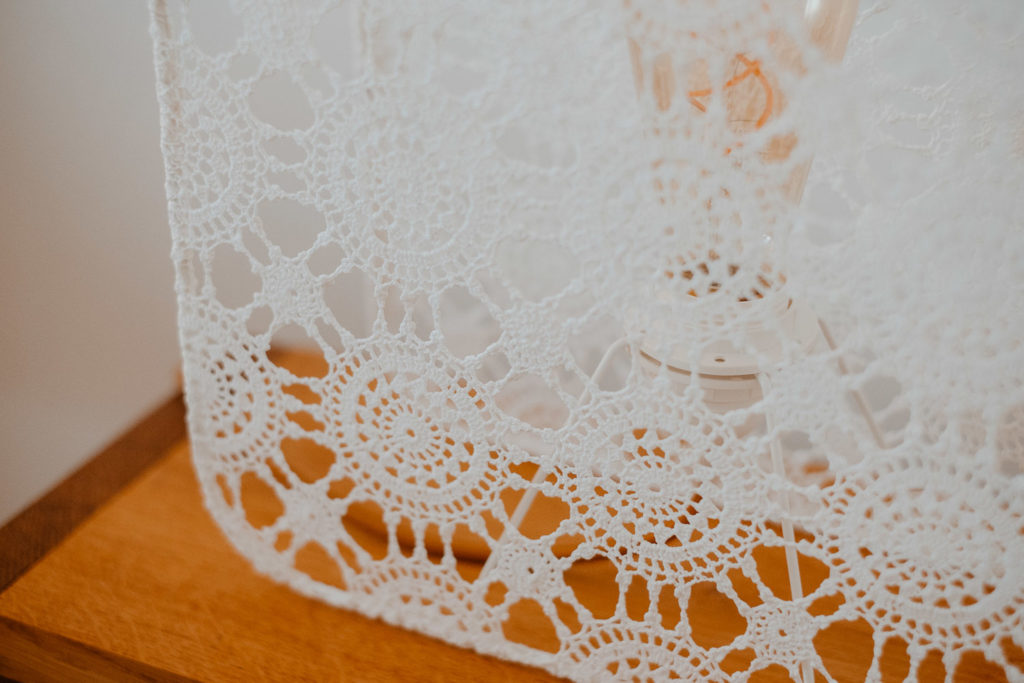 maillo-design-creation-textile-luminaire-dentelle-upcycling-doily-clisson-pays-de-la-loire
