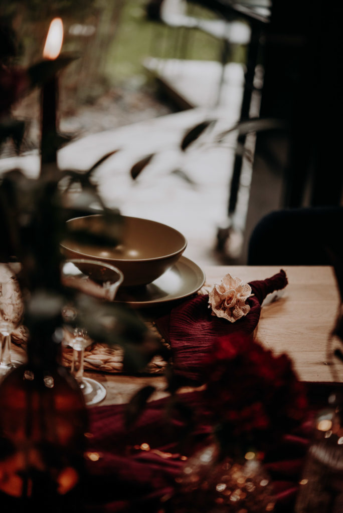 fleur dentelle, cadeau d'invité, décoration table mariage d'hiver, domaine de Pan, Pays de la Loire